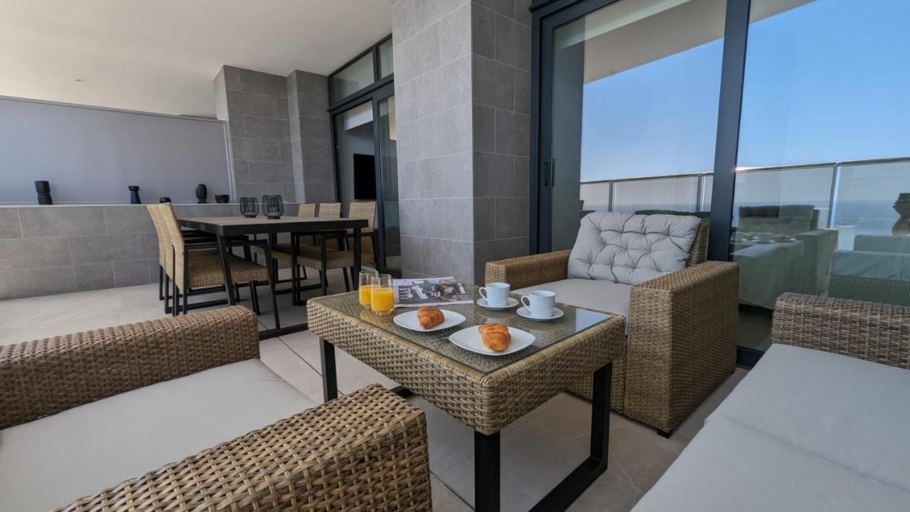 Sunset Cliffs Stylish Apartment *